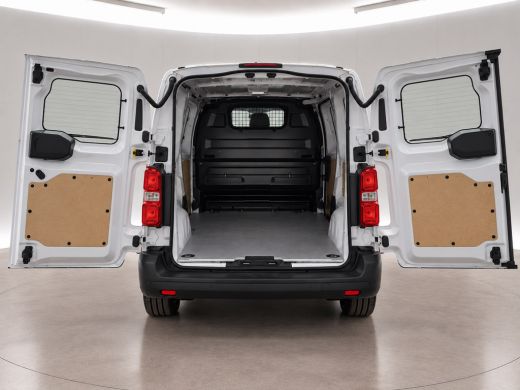Toyota ProAce 75kWh L2H1 Long Range | NIEUW | Airco | Carplay | 3 Zits ActivLease financial lease