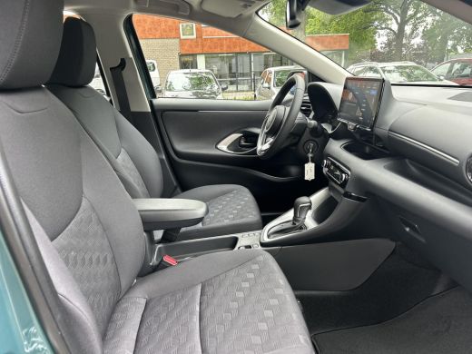 Toyota Yaris 1.5 Hybrid 115 Comfort ActivLease financial lease
