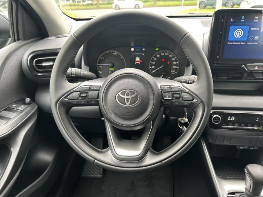 Toyota Yaris 1.5 Hybrid 115 Comfort ActivLease financial lease