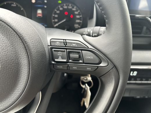 Toyota Yaris 1.5 Hybrid 115 Comfort ActivLease financial lease