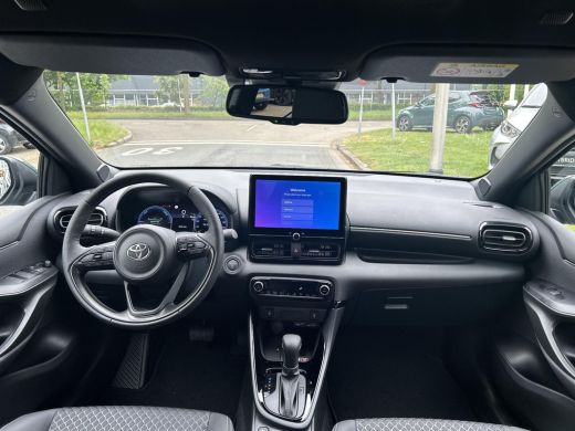 Toyota Yaris 1.5 Hybrid 130 Executive ActivLease financial lease