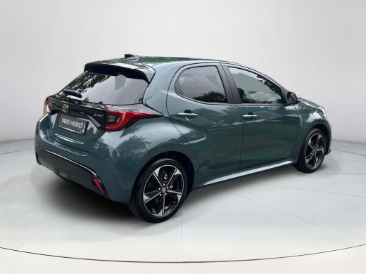 Toyota Yaris 1.5 Hybrid 130 Executive ActivLease financial lease