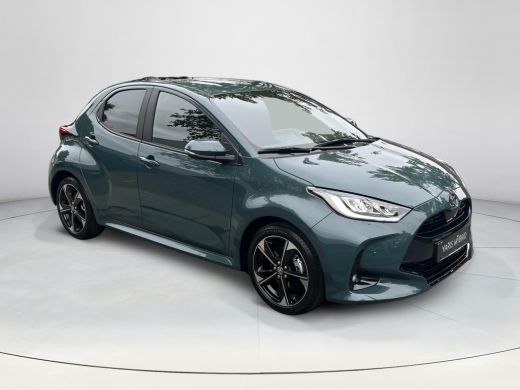 Toyota Yaris 1.5 Hybrid 130 Executive ActivLease financial lease