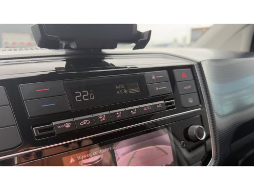 Volkswagen e-up! 83pk | SOH 89,91% | Achteruitrijcamera | Airco | Bluetooth Audio | ActivLease financial lease