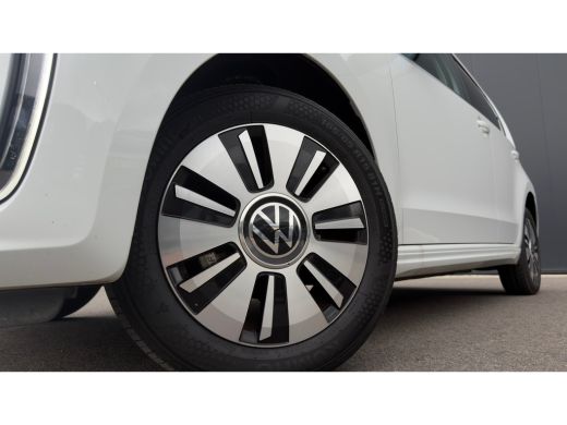 Volkswagen e-up! 83pk | SOH 89,91% | Achteruitrijcamera | Airco | Bluetooth Audio | ActivLease financial lease