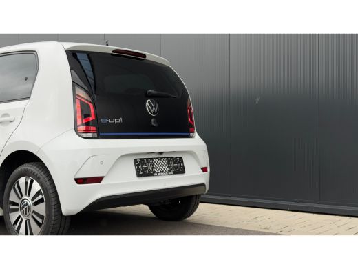 Volkswagen e-up! 83pk | SOH 89,91% | Achteruitrijcamera | Airco | Bluetooth Audio | ActivLease financial lease