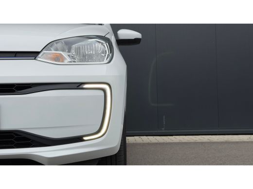 Volkswagen e-up! 83pk | SOH 89,91% | Achteruitrijcamera | Airco | Bluetooth Audio | ActivLease financial lease