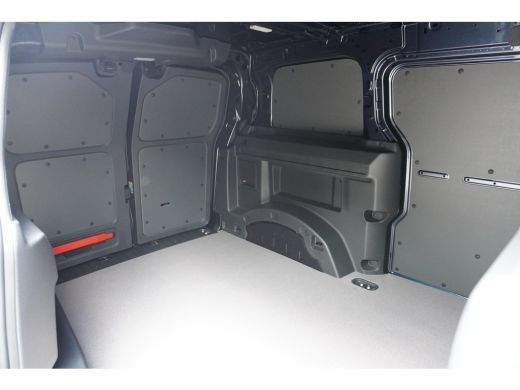 Volkswagen ID. Buzz Cargo Cargo ID. Buzz Cargo 340 pk 4-Motion, Bulli,  Achteruitrijcamera, Comfortstoelen met armleuning, ... ActivLease financial lease