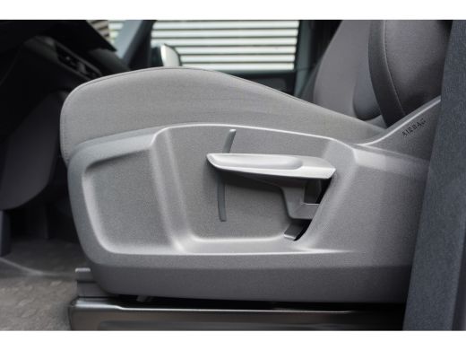 Volkswagen ID. Buzz Cargo Cargo ID. Buzz Cargo Bulli Limited Edition 286 pk, Achteruitrijcamera, Bijrijdersbank, Navigatie,... ActivLease financial lease