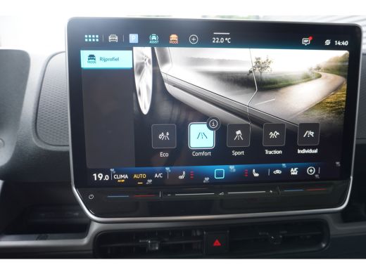 Volkswagen ID. Buzz Cargo Cargo ID. Buzz Cargo Bulli Limited Edition 286 pk, Achteruitrijcamera, Bijrijdersbank, Navigatie,... ActivLease financial lease