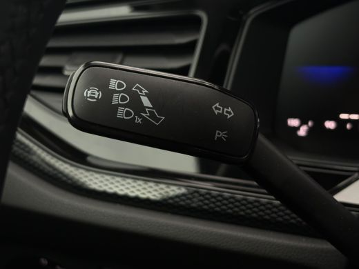 Volkswagen Polo 1.0 TSI 95 pk Life Edition 7-DSG | Apple Carplay | Parkeersensoren | Cruise control adaptief | ActivLease financial lease