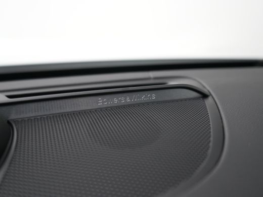 Volvo  V60 T6 Recharge AWD Ultra Dark | 360&deg; Camera | Bowers & Wilkins Soundsystem | Cruise control adaptief... ActivLease financial lease