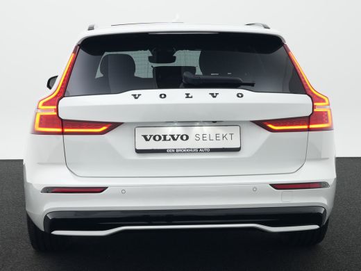 Volvo  V60 T6 Recharge AWD Ultra Dark | 360&deg; Camera | Bowers & Wilkins Soundsystem | Cruise control adaptief... ActivLease financial lease