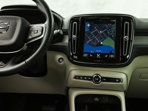 Volvo  XC40 1.5 T5 Recharge Inscription 252Pk Automaat (APPLE CARPLAY, GROOT NAVI, LEDER, STOELVERWARMING, SP... ActivLease financial lease