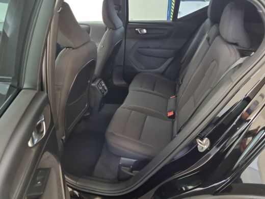 Volvo  XC40 Recharge Core All-Season | Stoel/Stuurverw. | Trekhaak | Hele nette auto! ActivLease financial lease
