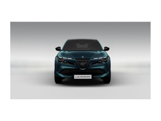 Alfa Romeo Junior Ibrida ActivLease financial lease
