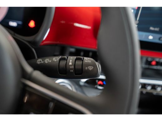 Fiat 500e 42 kWh | Camera | Parkeersensoren Voor & Achter | Navigatie | Apple Carplay & Android Auto | Keyl... ActivLease financial lease