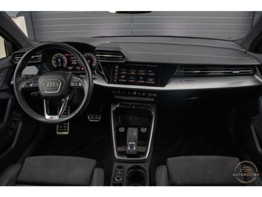 Audi A3 Sportback 45 TFSIe S edition Comp PANO RS STOELEN MAXTON MATRIX CAMERA ActivLease financial lease