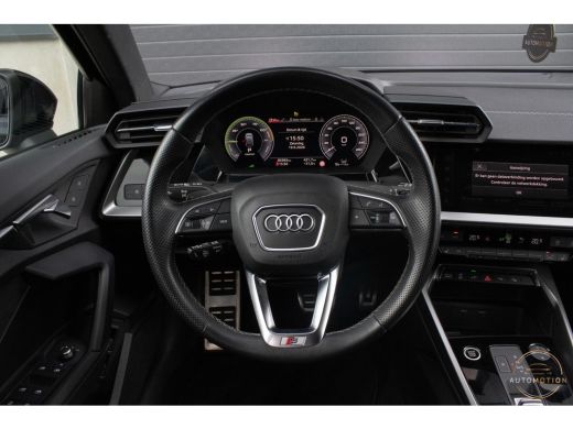 Audi A3 Sportback 45 TFSIe S edition Comp PANO RS STOELEN MAXTON MATRIX CAMERA ActivLease financial lease