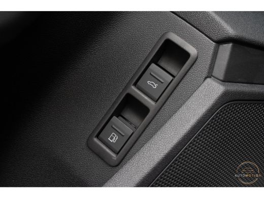 Audi A3 Sportback 45 TFSIe S edition Comp PANO RS STOELEN MAXTON MATRIX CAMERA ActivLease financial lease