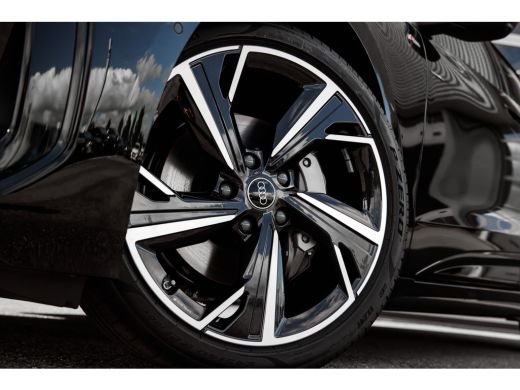 Audi A6 Avant e-tron Avant e-tron S edition | Audi smartphone interface | Comfortsleutel | Elektrisch instelbare voors... ActivLease financial lease
