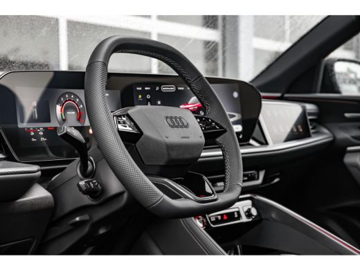 Audi Q5 S edition | Audi virtual cockpit | Exterieurpakket zwart | Hemelbekleding in zwart ActivLease financial lease
