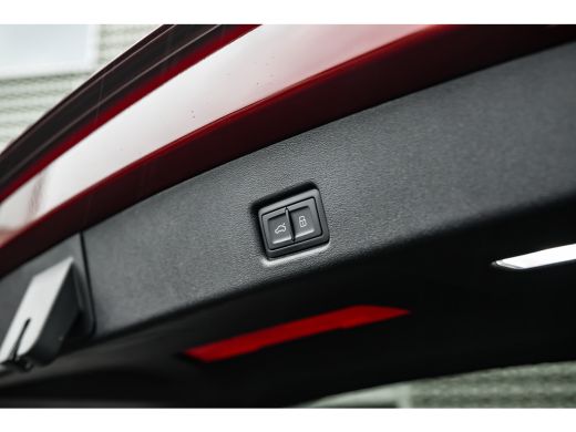 Audi Q5 S edition | Audi virtual cockpit | Exterieurpakket zwart | Hemelbekleding in zwart ActivLease financial lease