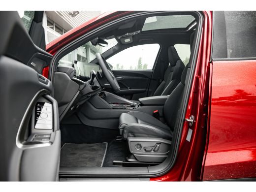Audi Q5 S edition | Audi virtual cockpit | Exterieurpakket zwart | Hemelbekleding in zwart ActivLease financial lease