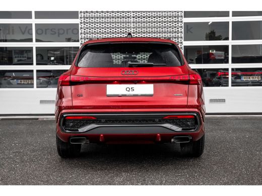 Audi Q5 S edition | Audi virtual cockpit | Exterieurpakket zwart | Hemelbekleding in zwart ActivLease financial lease