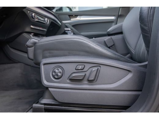 Audi Q5 Sportback 55 TFSI e S edition | Pano | Massage | Leder | Luchtvering | 360 camera | B&O o | 20'' ... ActivLease financial lease