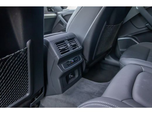 Audi Q5 Sportback 55 TFSI e S edition | Pano | Massage | Leder | Luchtvering | 360 camera | B&O o | 20'' ... ActivLease financial lease