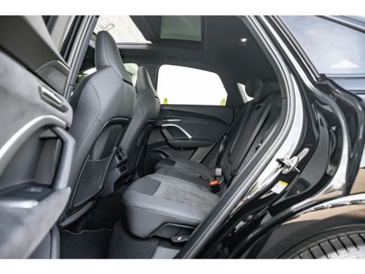 Audi Q5 Sportback S edition competition | Audi virtual cockpit | Hemelbekleding in zwart | Navigatie plus ActivLease financial lease