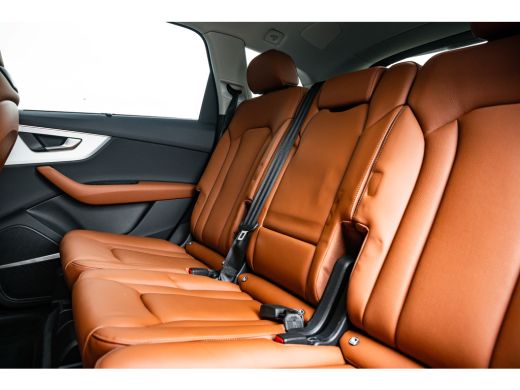 Audi Q7 55 TFSI e quattro S line | Massagestoelen | Panoramadak | Luchtvering | Trekhaak | Bang & Olufsen... ActivLease financial lease