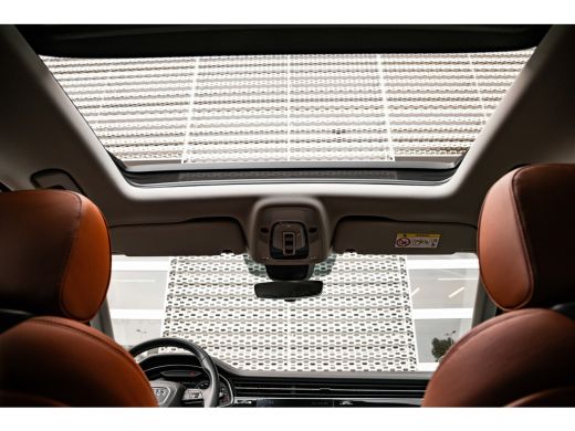 Audi Q7 55 TFSI e quattro S line | Massagestoelen | Panoramadak | Luchtvering | Trekhaak | Bang & Olufsen... ActivLease financial lease