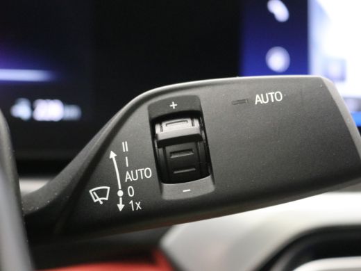 BMW i4 M50 High Executive 84 kWh / AWD / 544PK / 450 km WLTP / Warmtepomp / 3 Fase laden / M-Performance... ActivLease financial lease
