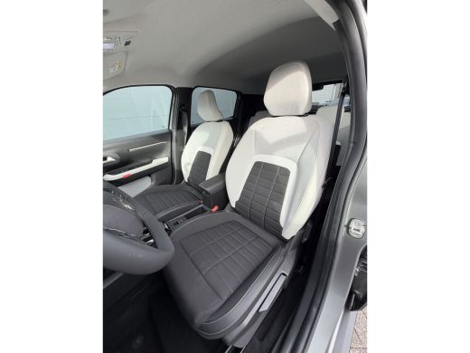 Citroën &euml;-C3 Max 113pk Comfort Range 44 kWh (Camera - Automatische Airco - Navigatie - LED - Apple Carplay - P... ActivLease financial lease