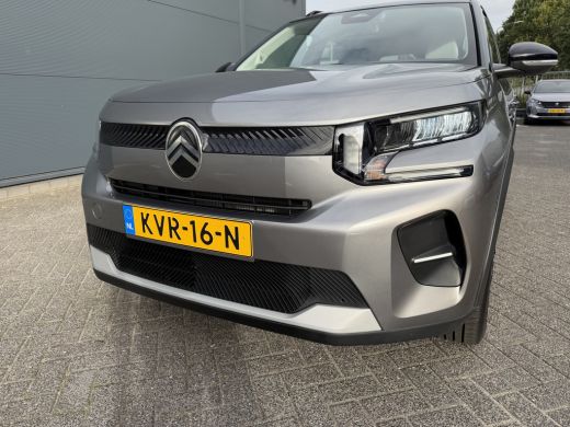Citroën &euml;-C3 Max 113pk Comfort Range 44 kWh (Camera - Automatische Airco - Navigatie - LED - Apple Carplay - P... ActivLease financial lease