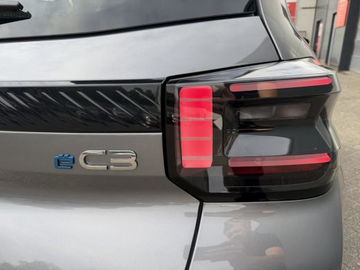 Citroën &euml;-C3 Max 113pk Comfort Range 44 kWh (Camera - Automatische Airco - Navigatie - LED - Apple Carplay - P... ActivLease financial lease
