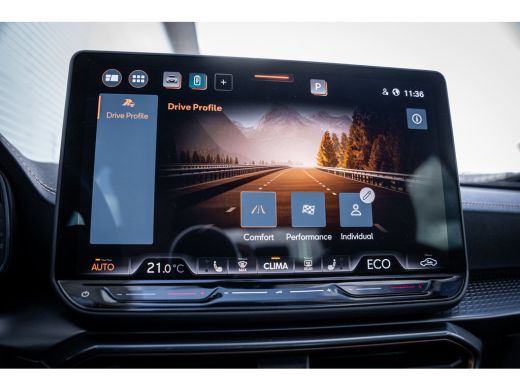 CUPRA Formentor 1.5 TSI e-Hybrid 150 kW | Achteruitrijcamera | Airco (automatisch) | Cruise control adaptief met ... ActivLease financial lease