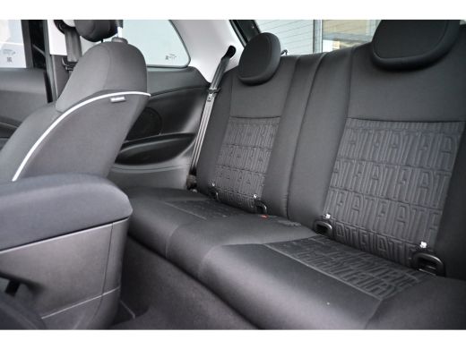 Fiat 500e Icon 42 kWh | Navigatie | Stoelverwarming | Achteruitrijcamera | Chrome | Climate Control | !! ActivLease financial lease