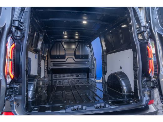 Ford E-Transit 340 L2H1 Limited 71 kWh | Nieuwe bus! | Camera | Apple Carplay/Android Auto | Stuur/stoel/voorrui... ActivLease financial lease