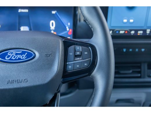Ford E-Transit 340 L2H1 Limited 71 kWh | Nieuwe bus! | Camera | Apple Carplay/Android Auto | Stuur/stoel/voorrui... ActivLease financial lease