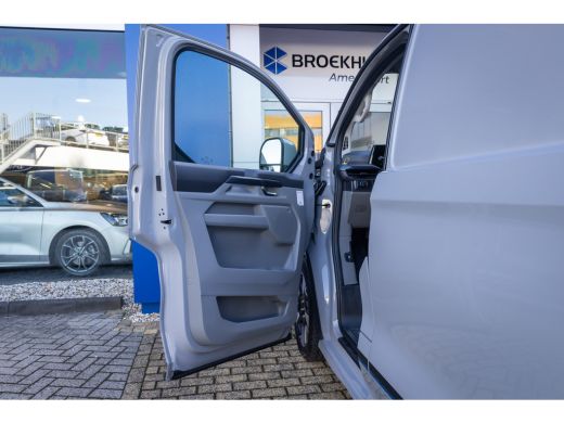 Ford E-Transit Custom 340 L2H1 Sport 71 kWh | Camera | Apple Carplay/Android Auto | Cruise adaptief | Stuur/stoel/voorr... ActivLease financial lease