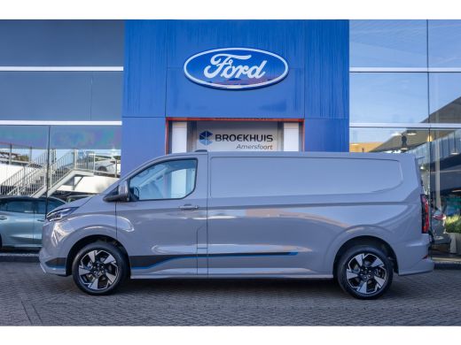 Ford E-Transit Custom 340 L2H1 Sport 71 kWh | Camera | Apple Carplay/Android Auto | Cruise adaptief | Stuur/stoel/voorr... ActivLease financial lease