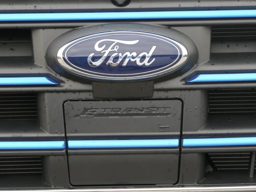 Ford E-Transit 350 L2H3 Trend 68 kWh | Laadruimte Pakket | Navigatie | Stoelverwarming | Bijrijdersbank | CarPla... ActivLease financial lease
