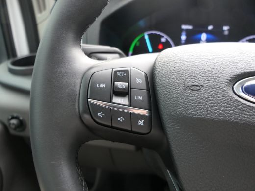 Ford E-Transit 350 L2H3 Trend 68 kWh | Laadruimte Pakket | Navigatie | Stoelverwarming | Bijrijdersbank | CarPla... ActivLease financial lease