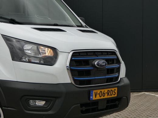 Ford E-Transit 350 L2H3 Trend 68 kWh | Laadruimte Pakket | Navigatie | Stoelverwarming | Bijrijdersbank | CarPla... ActivLease financial lease