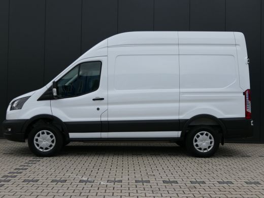 Ford E-Transit 350 L2H3 Trend 68 kWh | Laadruimte Pakket | Navigatie | Stoelverwarming | Bijrijdersbank | CarPla... ActivLease financial lease