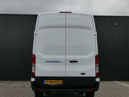 Ford E-Transit 350 L2H3 Trend 68 kWh | Laadruimte Pakket | Navigatie | Stoelverwarming | Bijrijdersbank | CarPla... ActivLease financial lease