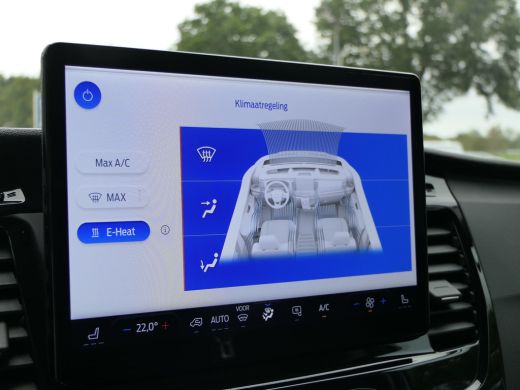 Ford E-Transit 350 L2H3 Trend 68 kWh | Laadruimte Pakket | Navigatie | Stoelverwarming | Bijrijdersbank | CarPla... ActivLease financial lease